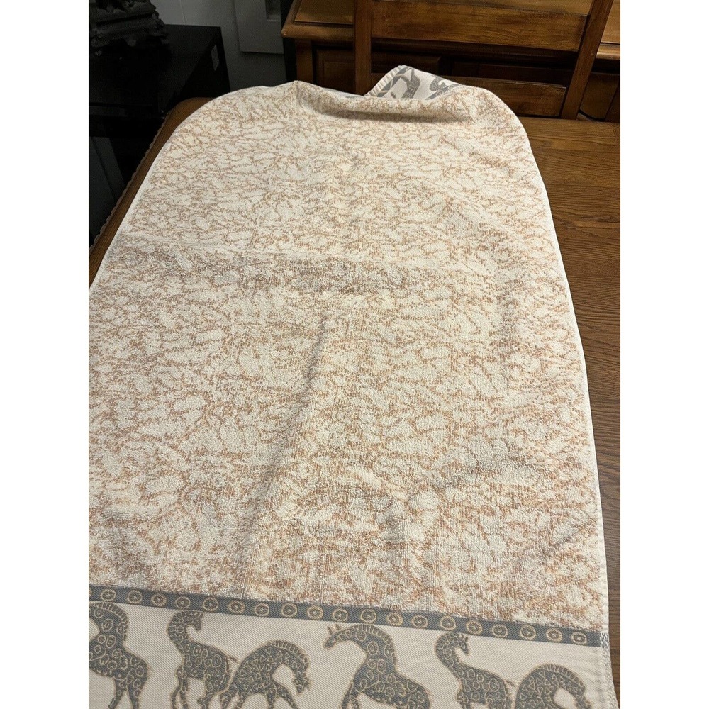Vintage Creative Bath Tribal Giraffe Design Bath Towel Embroidered EUC - Picture 13 of 16